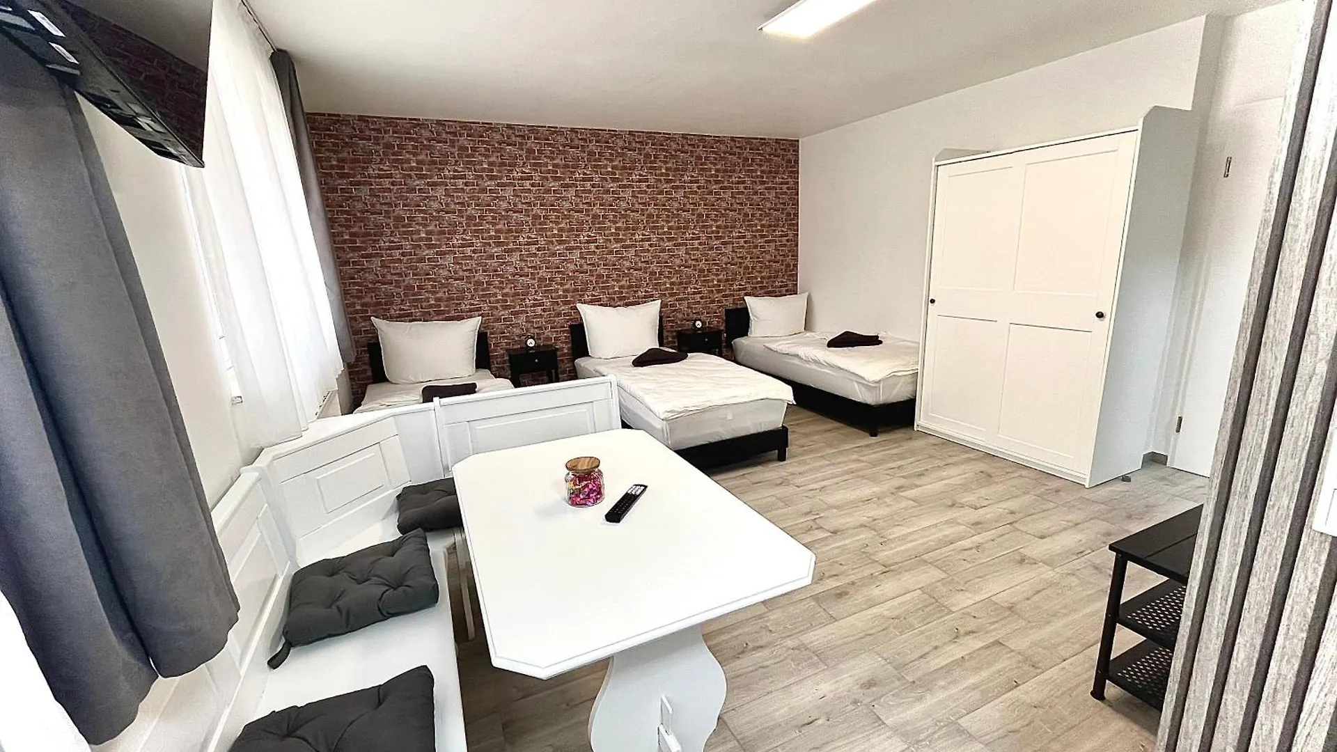 City Ferienwohnung Direkt An Der U-Bahn Fürth